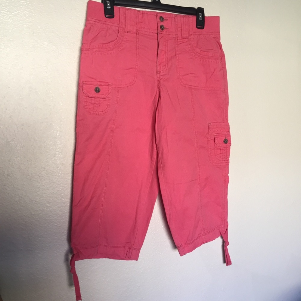 Sonoma Life + Style Modern Fit Capri Coral